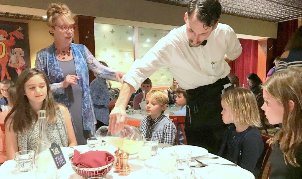 Head Waiter Left Bank