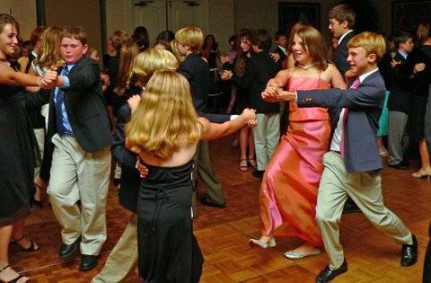 Cotillion-Ball-022_2-20101029103359