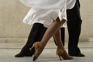 dancing-couple
